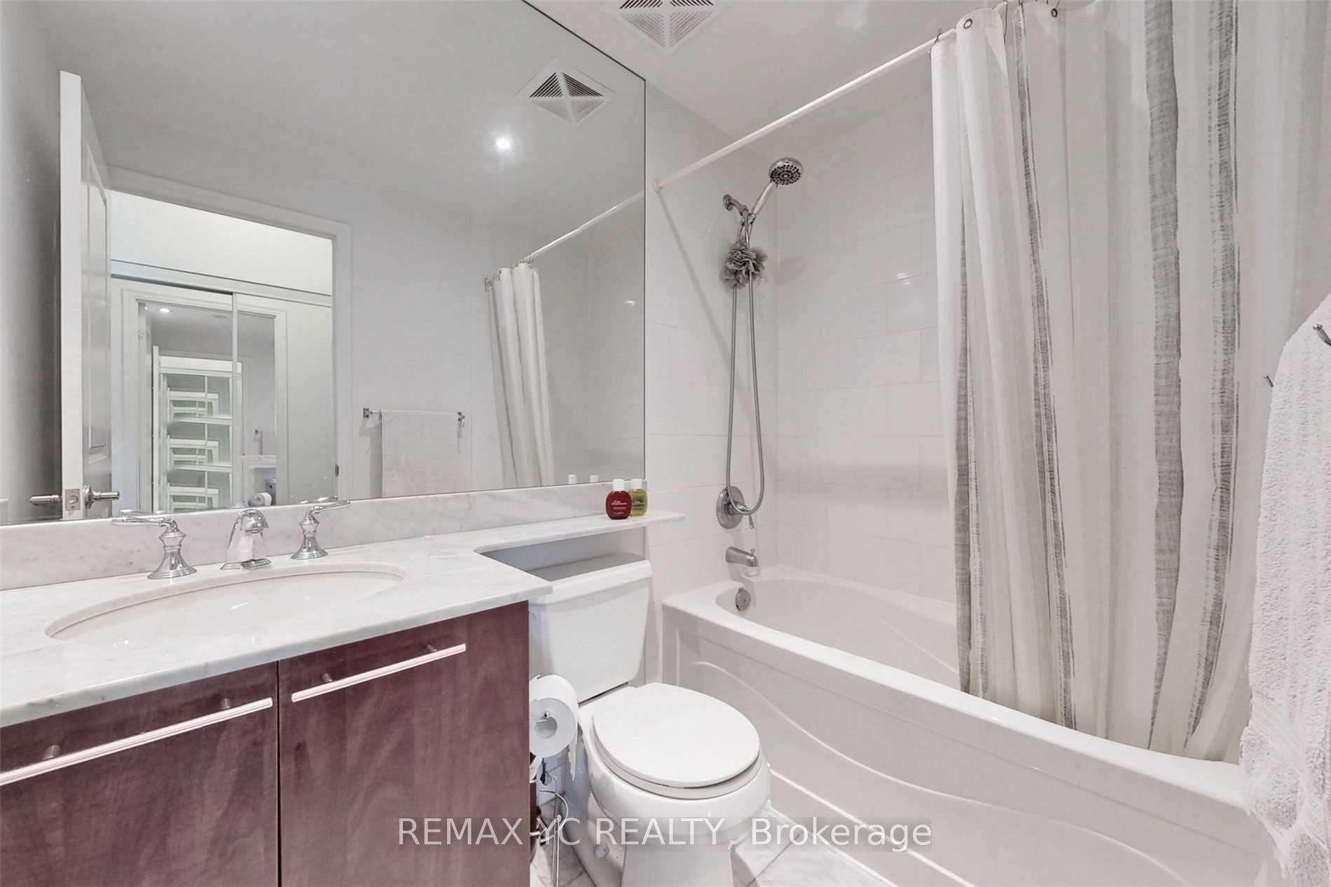 Photo 24 of Unit 413, 628 Fleet Street, Toronto, Niagara — HOMEH