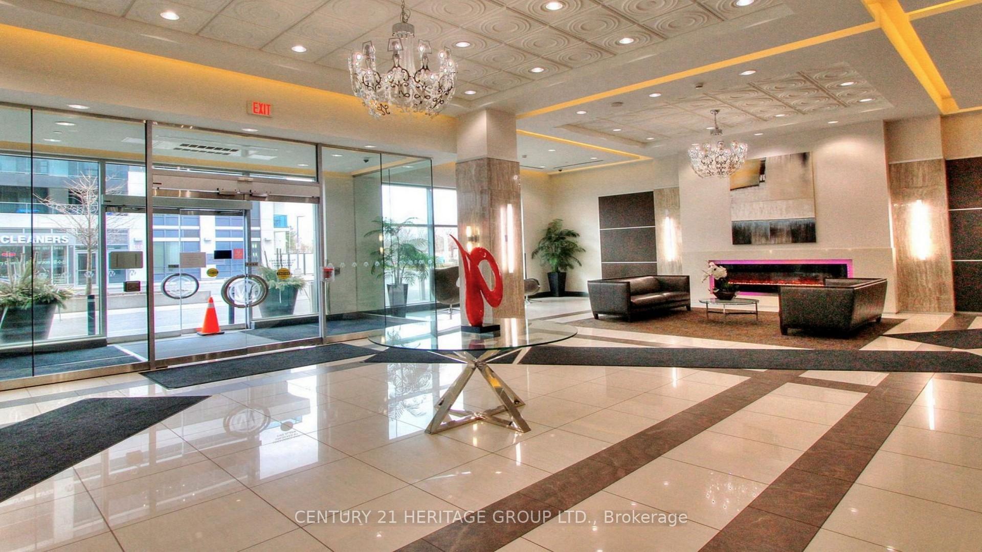 Photo 4 of Unit 1432, 7161 Yonge Street, Markham, Thornhill — HOMEH