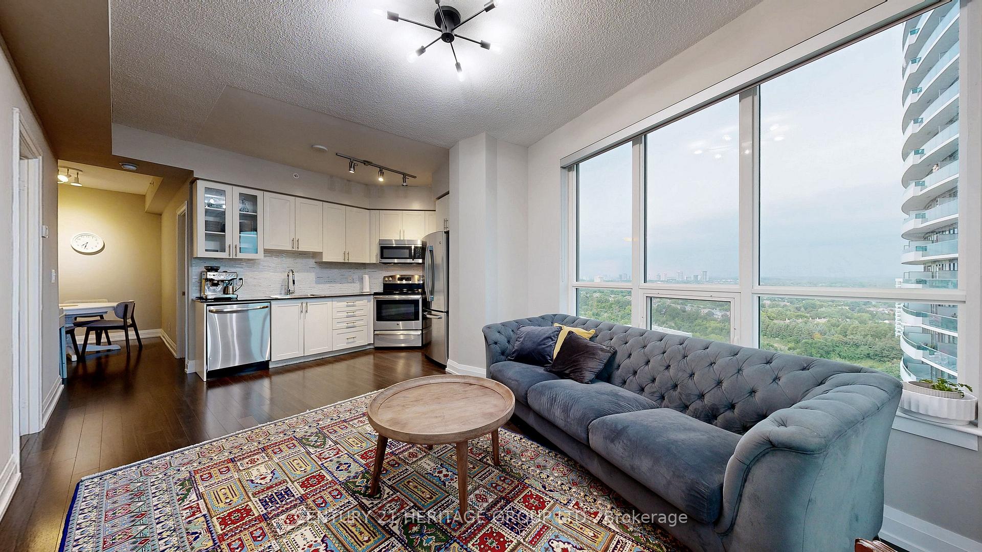 Photo 9 of Unit 1432, 7161 Yonge Street, Markham, Thornhill — HOMEH