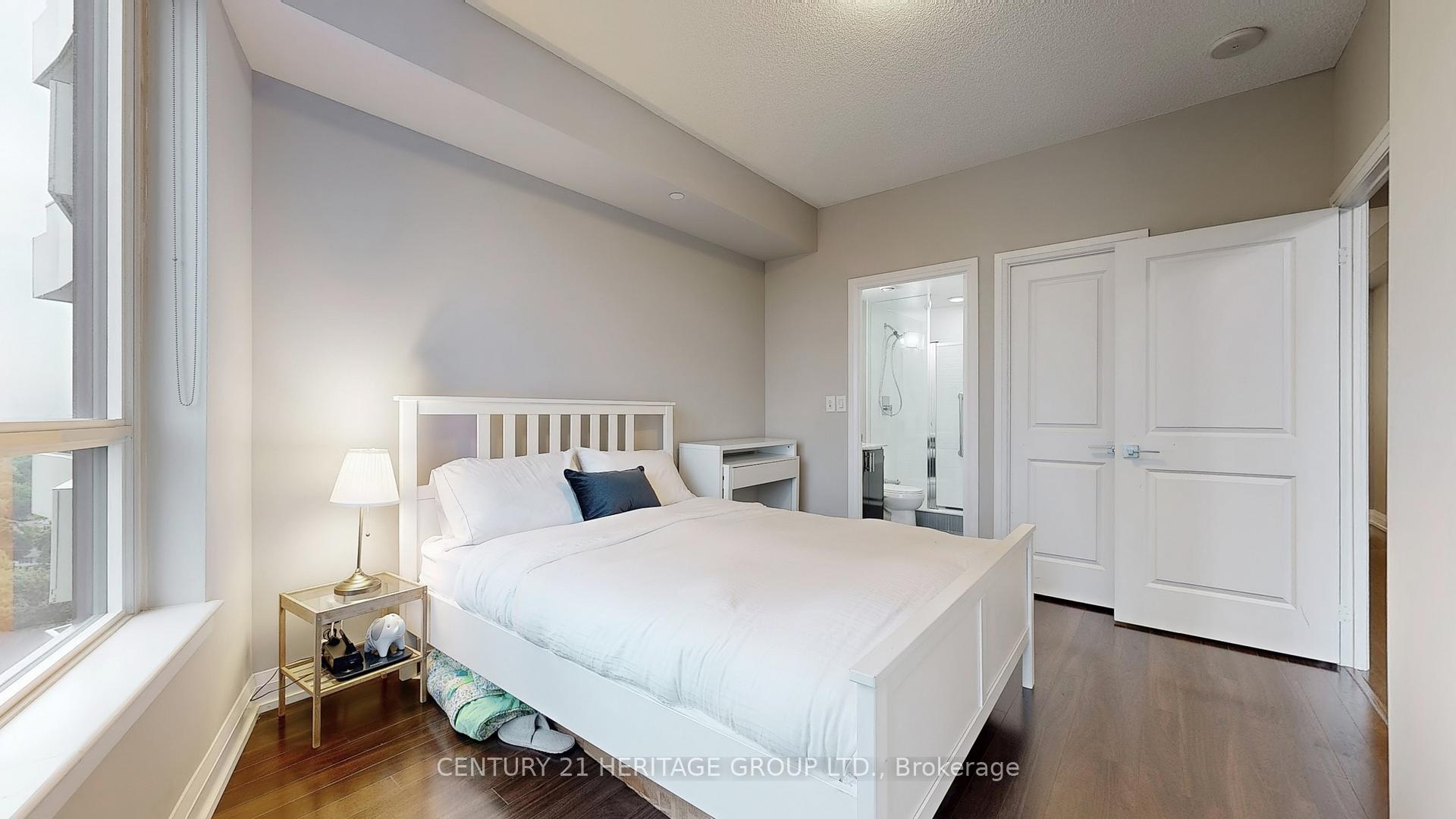 Photo 16 of Unit 1432, 7161 Yonge Street, Markham, Thornhill — HOMEH