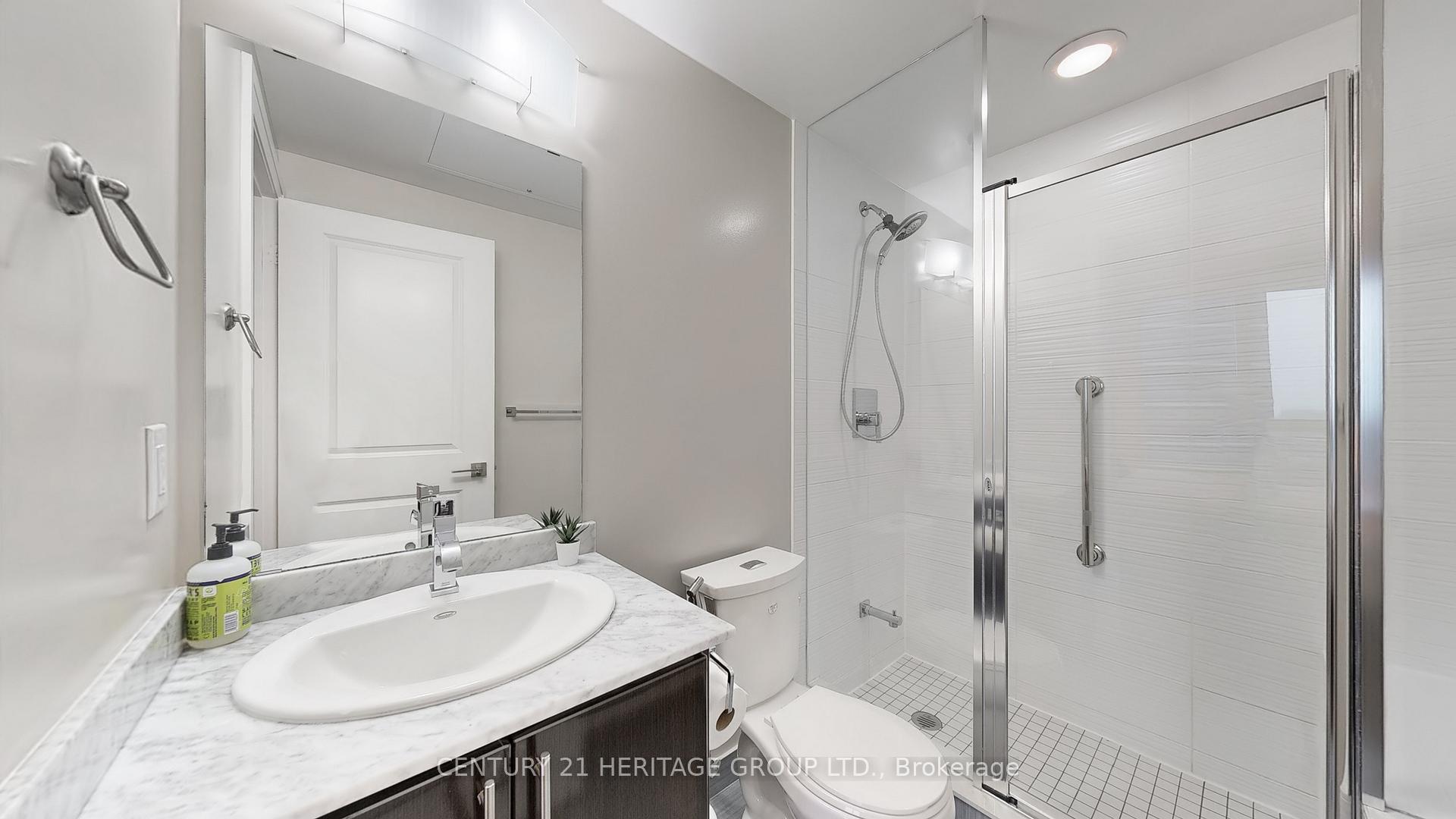 Photo 17 of Unit 1432, 7161 Yonge Street, Markham, Thornhill — HOMEH