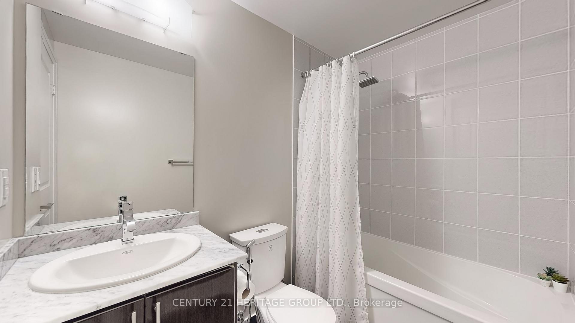 Photo 21 of Unit 1432, 7161 Yonge Street, Markham, Thornhill — HOMEH