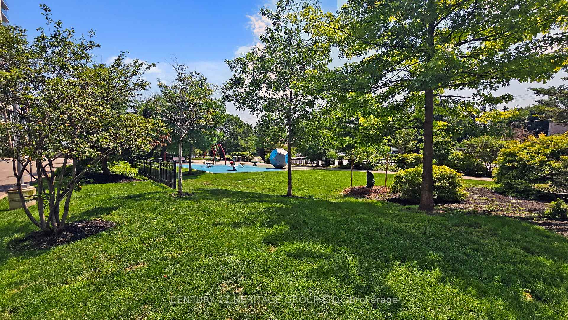 Photo 46 of Unit 1432, 7161 Yonge Street, Markham, Thornhill — HOMEH