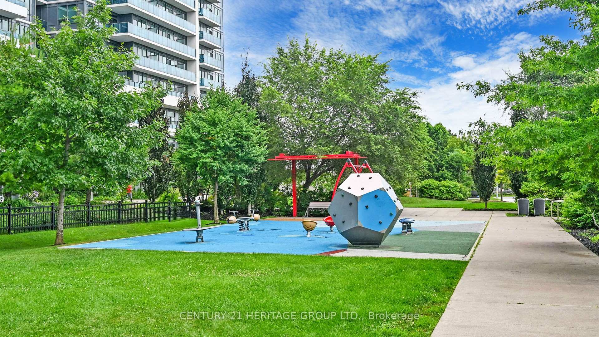 Photo 49 of Unit 1432, 7161 Yonge Street, Markham, Thornhill — HOMEH