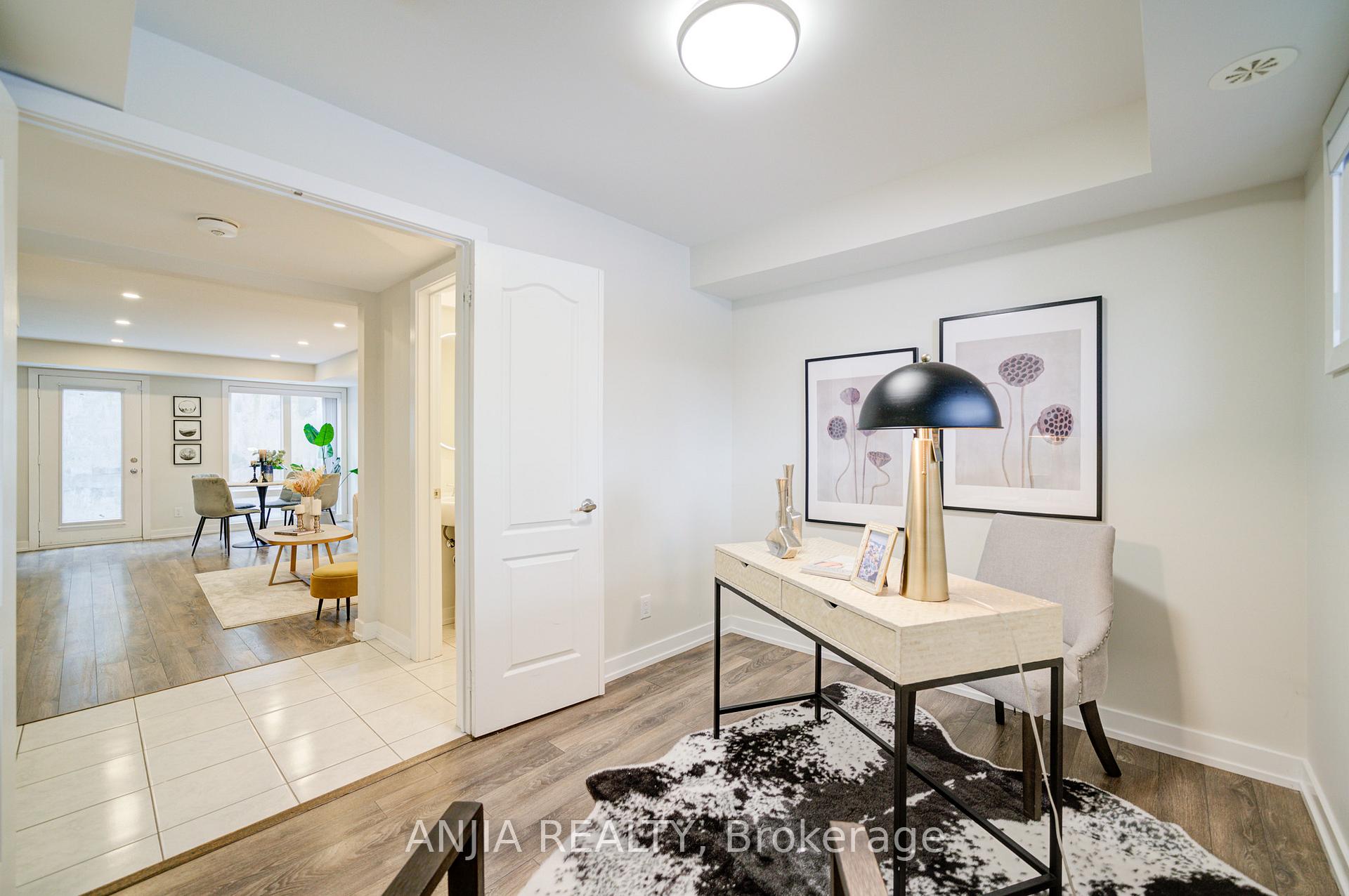 Photo 7 of Unit 1007, 55 Lindcrest Manor, Markham, Cornell — HOMEH