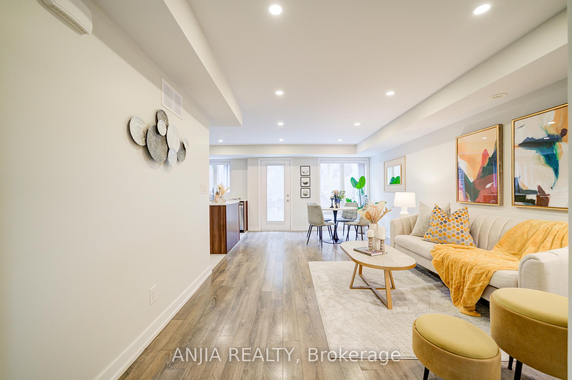Photo 9 of Unit 1007, 55 Lindcrest Manor, Markham, Cornell — HOMEH