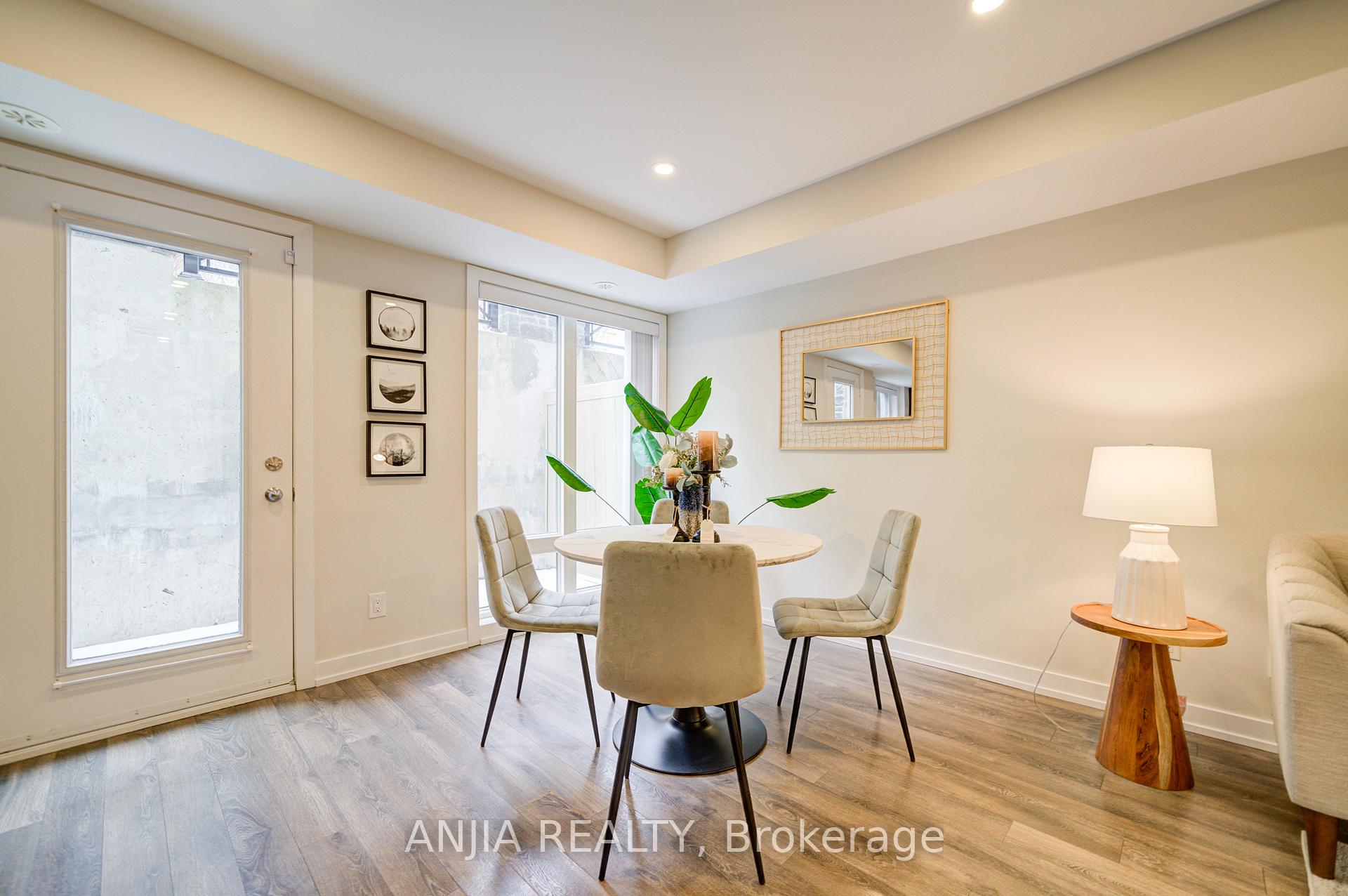 Photo 13 of Unit 1007, 55 Lindcrest Manor, Markham, Cornell — HOMEH