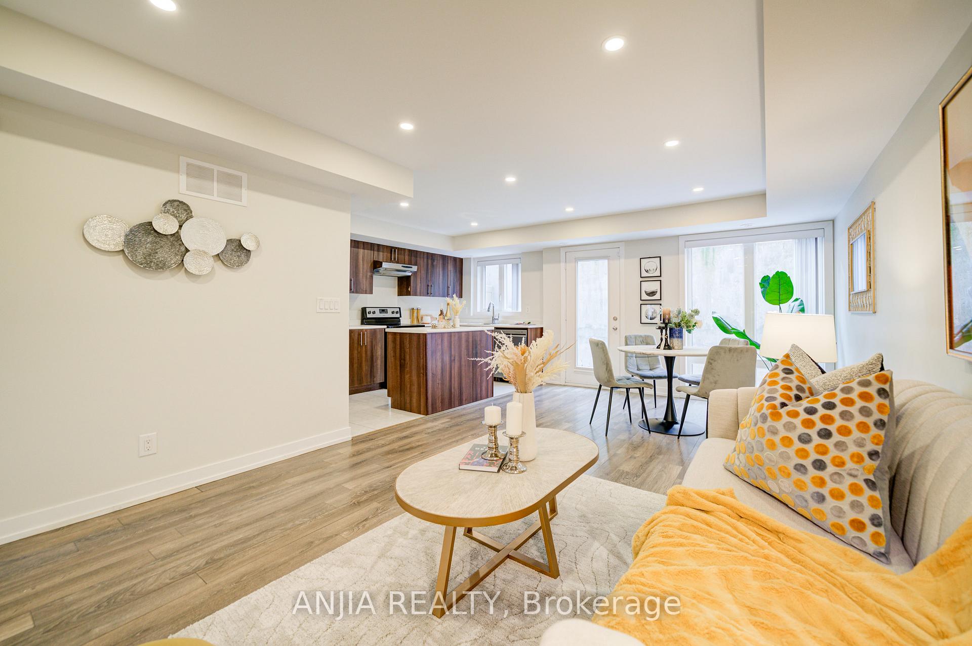 Photo 14 of Unit 1007, 55 Lindcrest Manor, Markham, Cornell — HOMEH