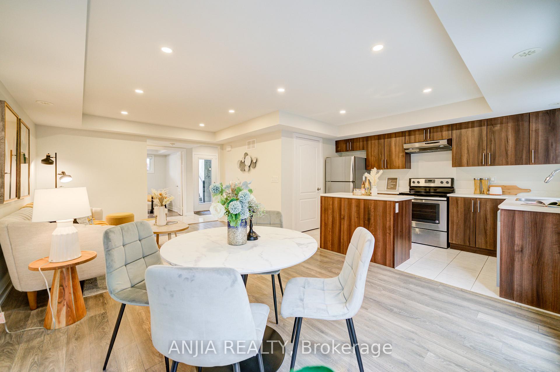 Photo 18 of Unit 1007, 55 Lindcrest Manor, Markham, Cornell — HOMEH