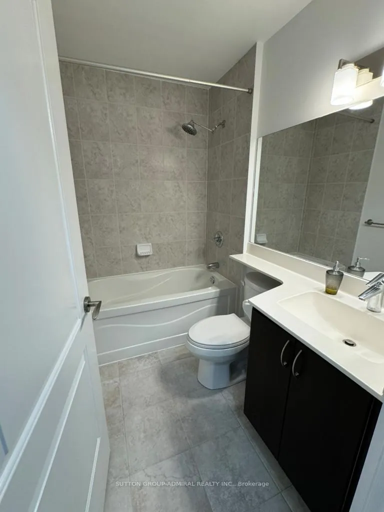 Photo 6 of Unit 616, 20 North Park Road, Vaughan, Beverley Glen — HOMEH