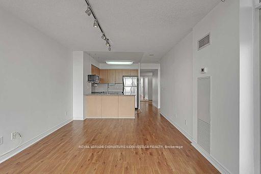 Photo 7 of Unit 905, 60 Disera Drive, Vaughan, Beverley Glen — HOMEH