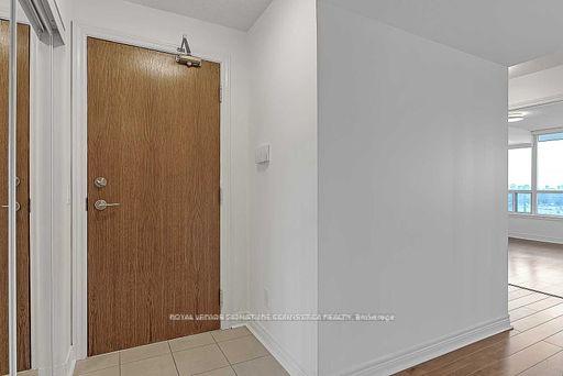 Photo 19 of Unit 905, 60 Disera Drive, Vaughan, Beverley Glen — HOMEH