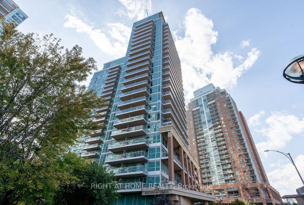 Front of Unit 1804, 100 Western Battery Road