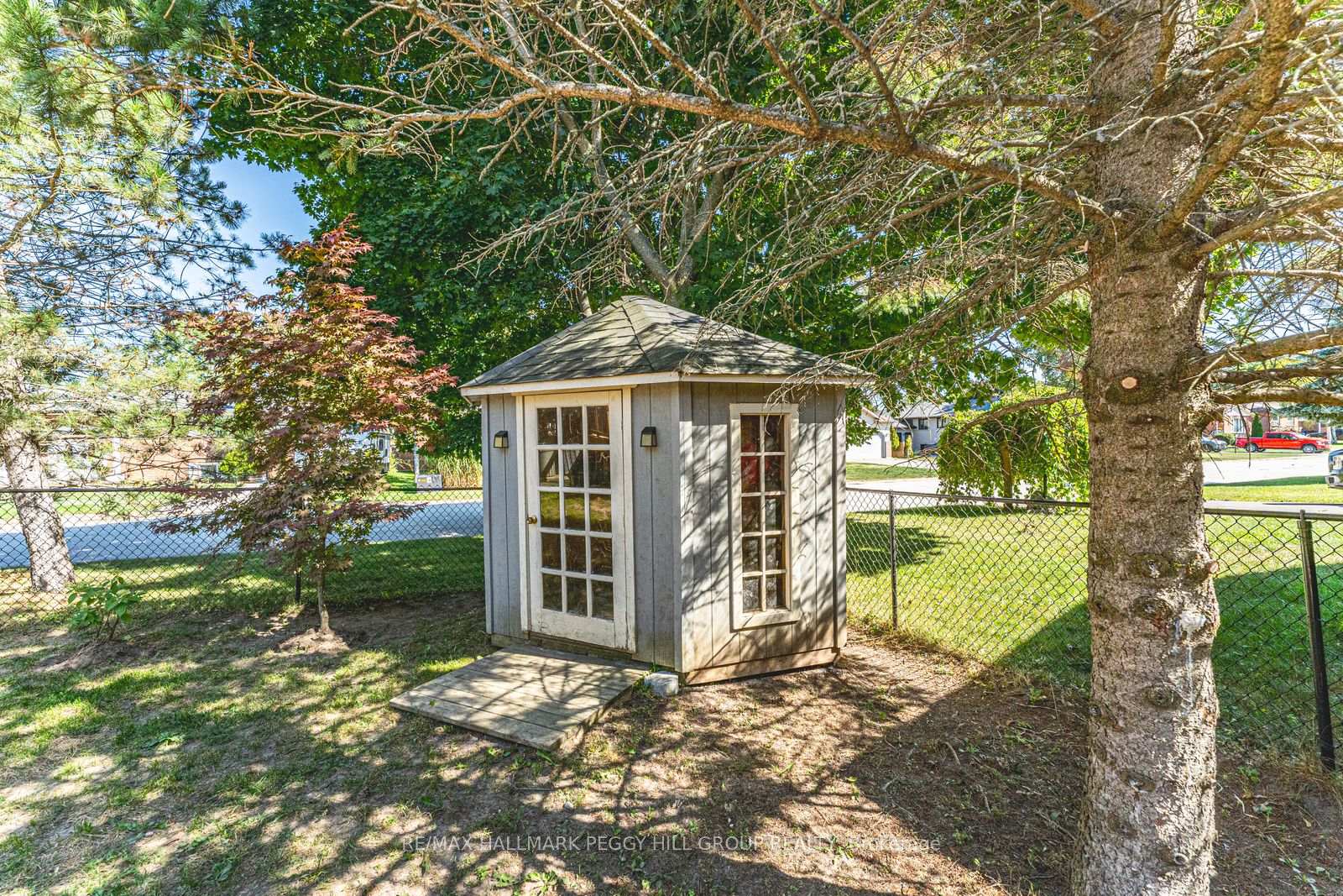 Photo 16 of 239 Simcoe Street, Clearview, Stayner — HOMEH