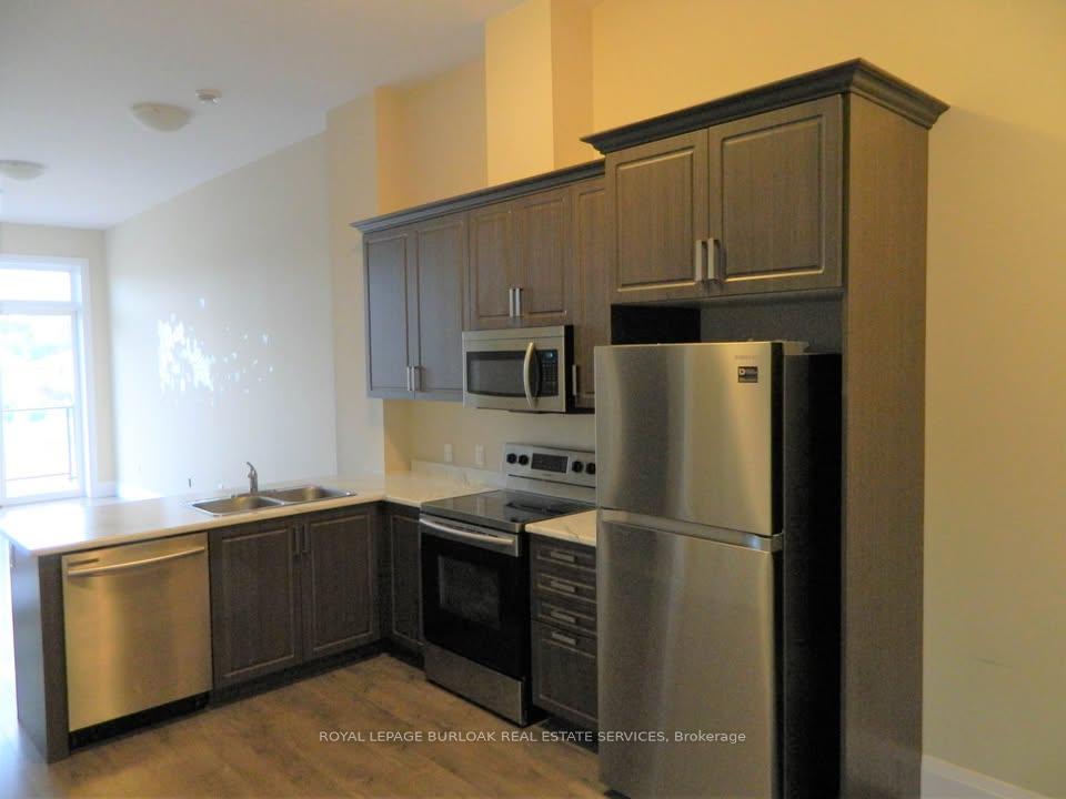 Photo 3 of Unit 220, 85B Morrell Street, Brant, Brantford Twp — HOMEH