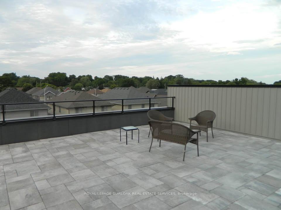 Photo 14 of Unit 220, 85B Morrell Street, Brant, Brantford Twp — HOMEH