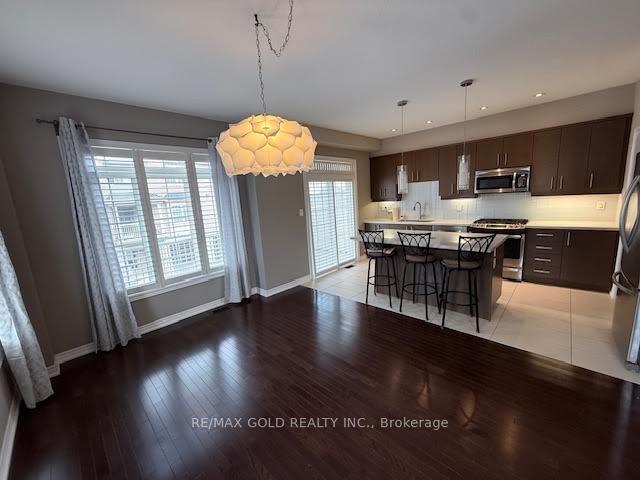 Photo 5 of Unit 8, 215 Dundas Street E, Hamilton, Waterdown — HOMEH