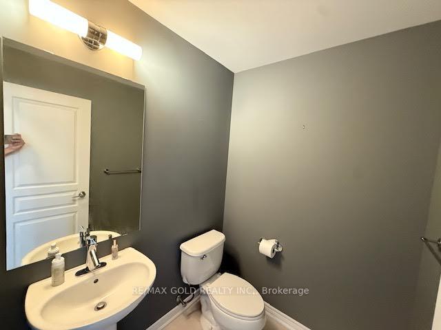 Photo 11 of Unit 8, 215 Dundas Street E, Hamilton, Waterdown — HOMEH