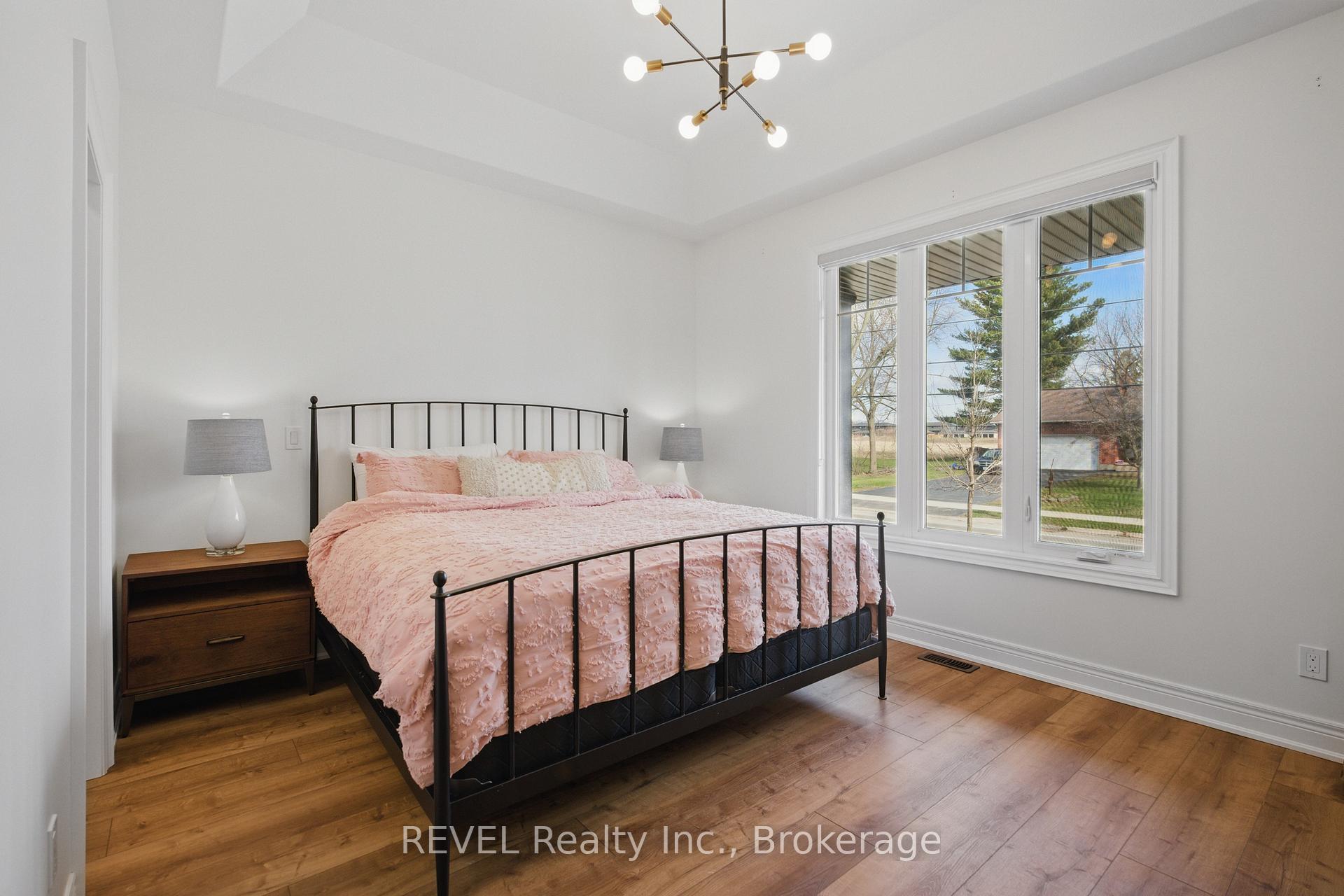 Photo 20 of 144 Port Robinson Road, Pelham, Fonthill — HOMEH