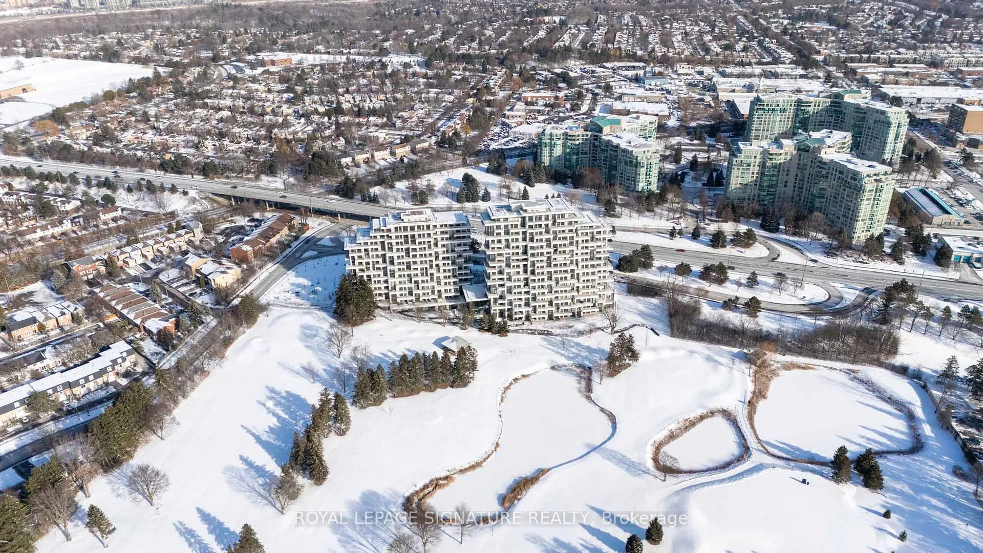 Photo 2 of Unit 516, 399 Royal Orchard Boulevard, Markham, Royal Orchard — HOMEH