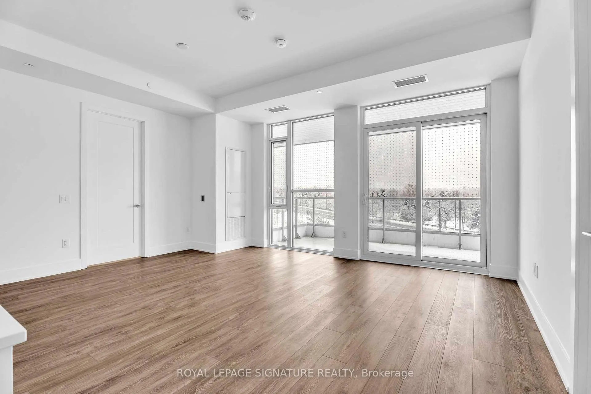 Photo 7 of Unit 516, 399 Royal Orchard Boulevard, Markham, Royal Orchard — HOMEH