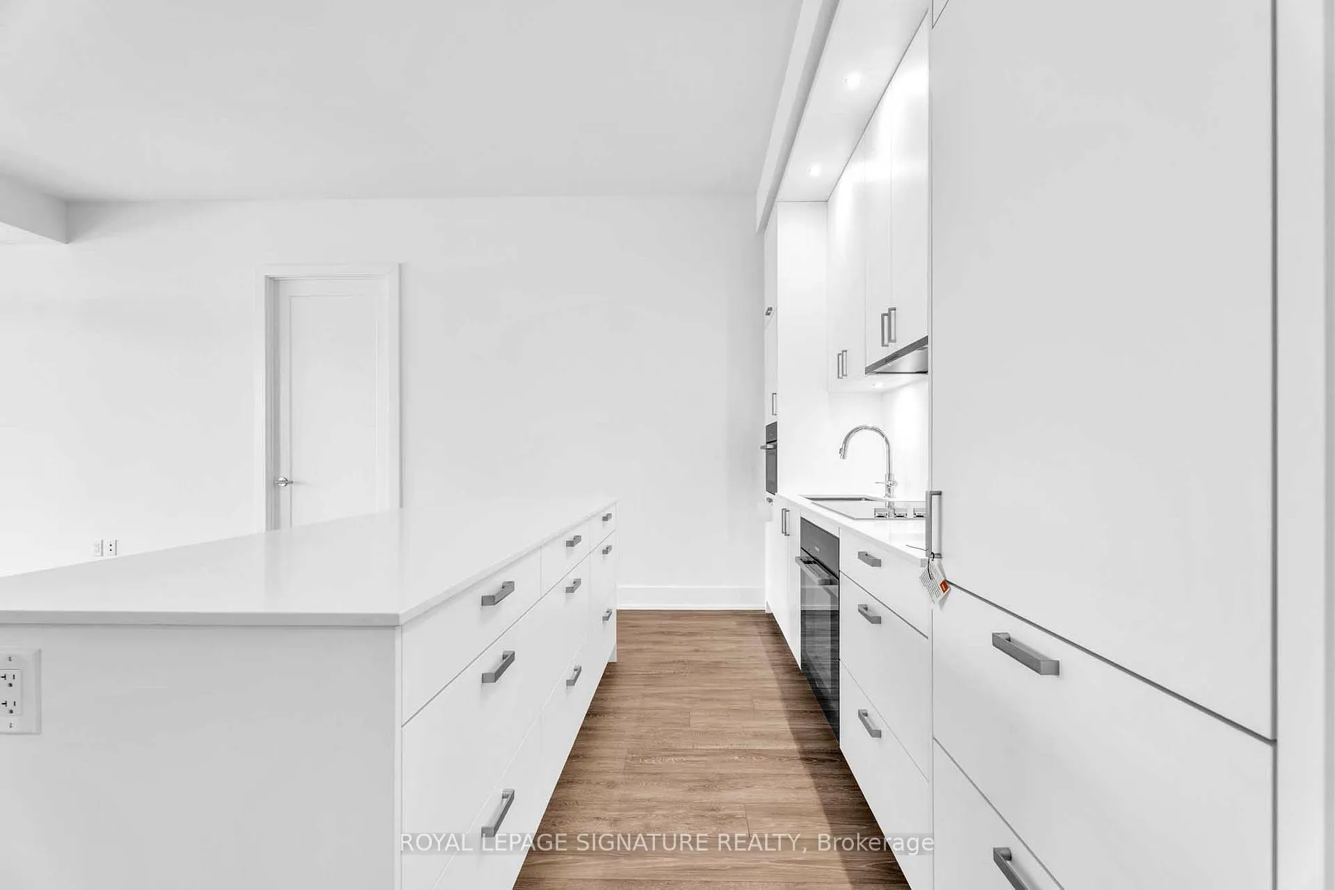 Photo 13 of Unit 516, 399 Royal Orchard Boulevard, Markham, Royal Orchard — HOMEH