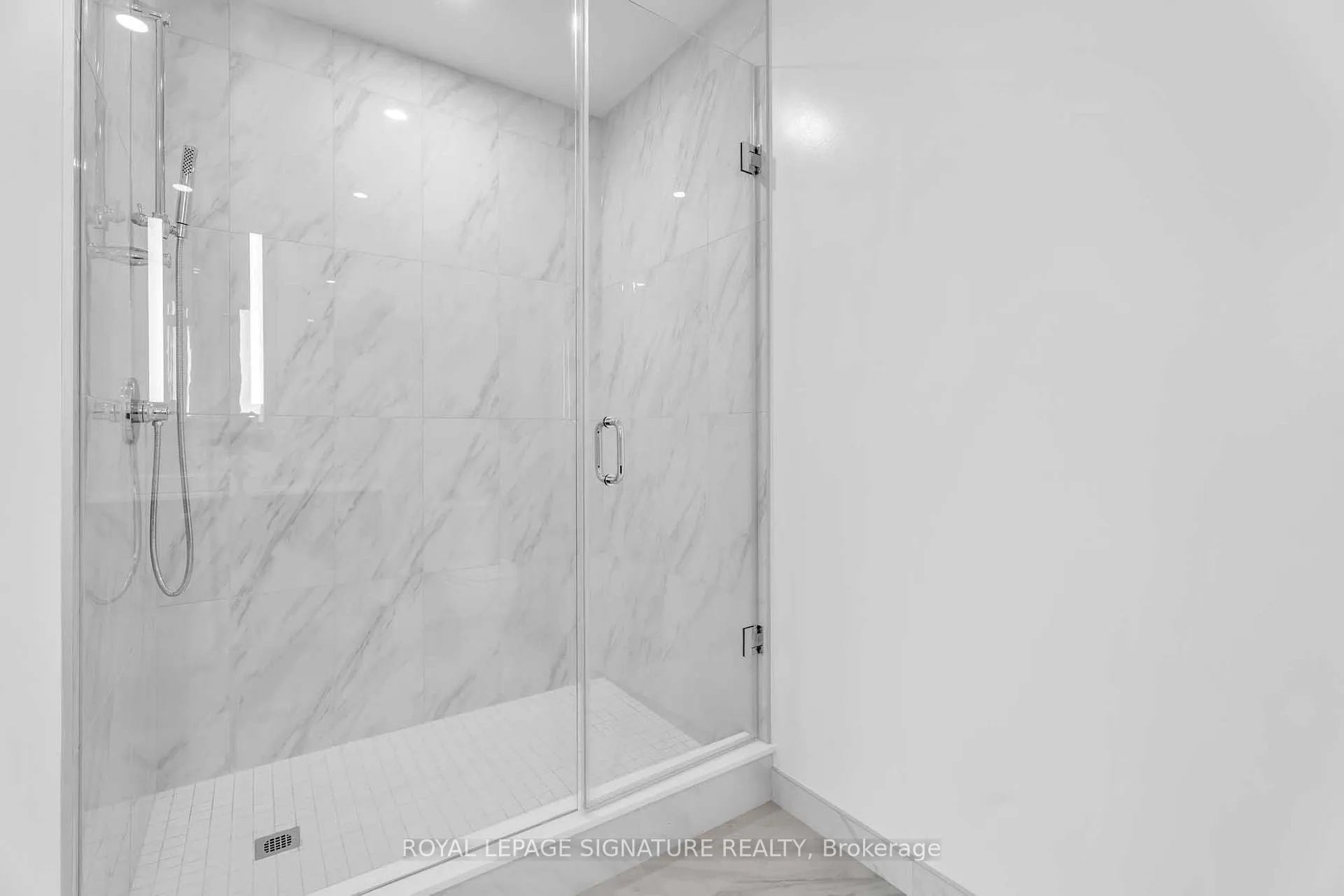 Photo 18 of Unit 516, 399 Royal Orchard Boulevard, Markham, Royal Orchard — HOMEH