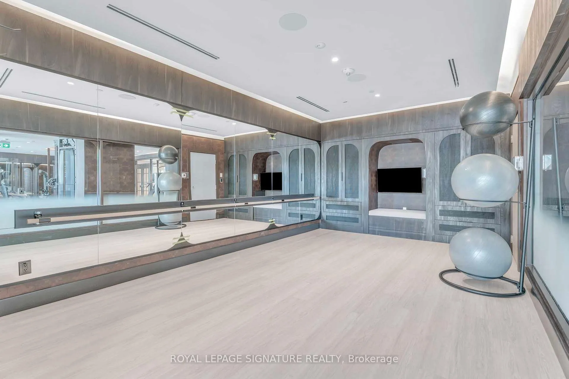 Photo 32 of Unit 516, 399 Royal Orchard Boulevard, Markham, Royal Orchard — HOMEH
