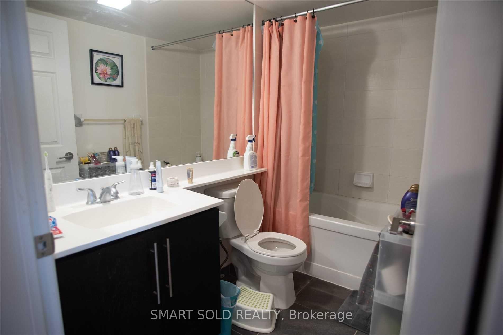 Photo 10 of Unit 777, 23 Cox Boulevard, Markham, Unionville — HOMEH