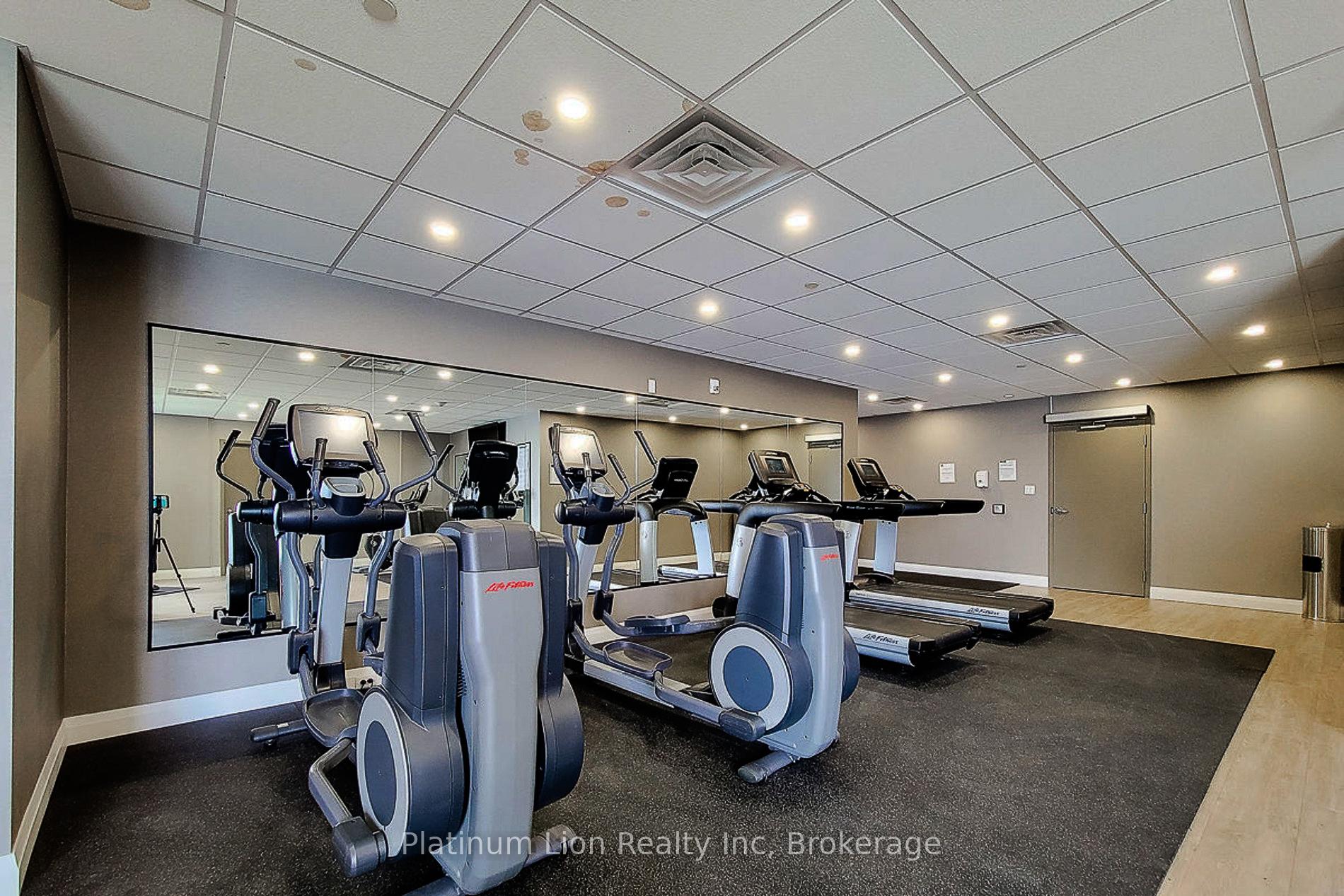 Photo 19 of Unit 513, 101 Shoreview Place, Hamilton, Lakeshore — HOMEH