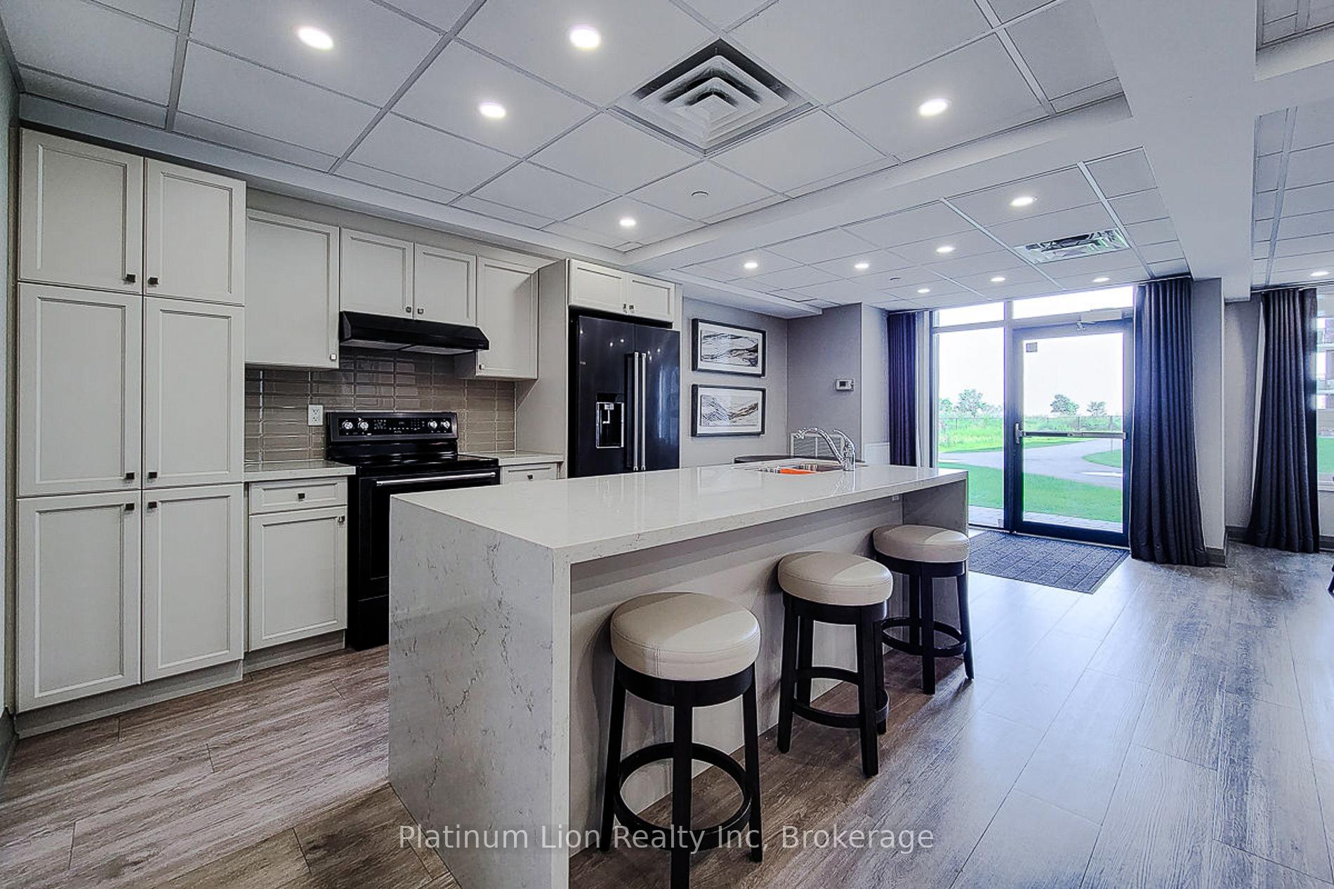 Photo 20 of Unit 513, 101 Shoreview Place, Hamilton, Lakeshore — HOMEH