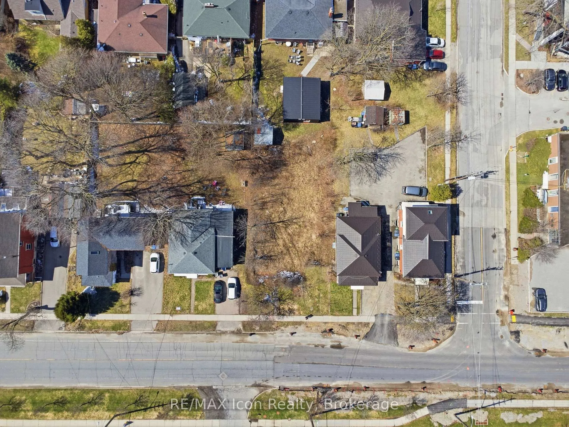 Photo 16 of 33 College Avenue W, Guelph, Dovercliffe Park/Old University — HOMEH