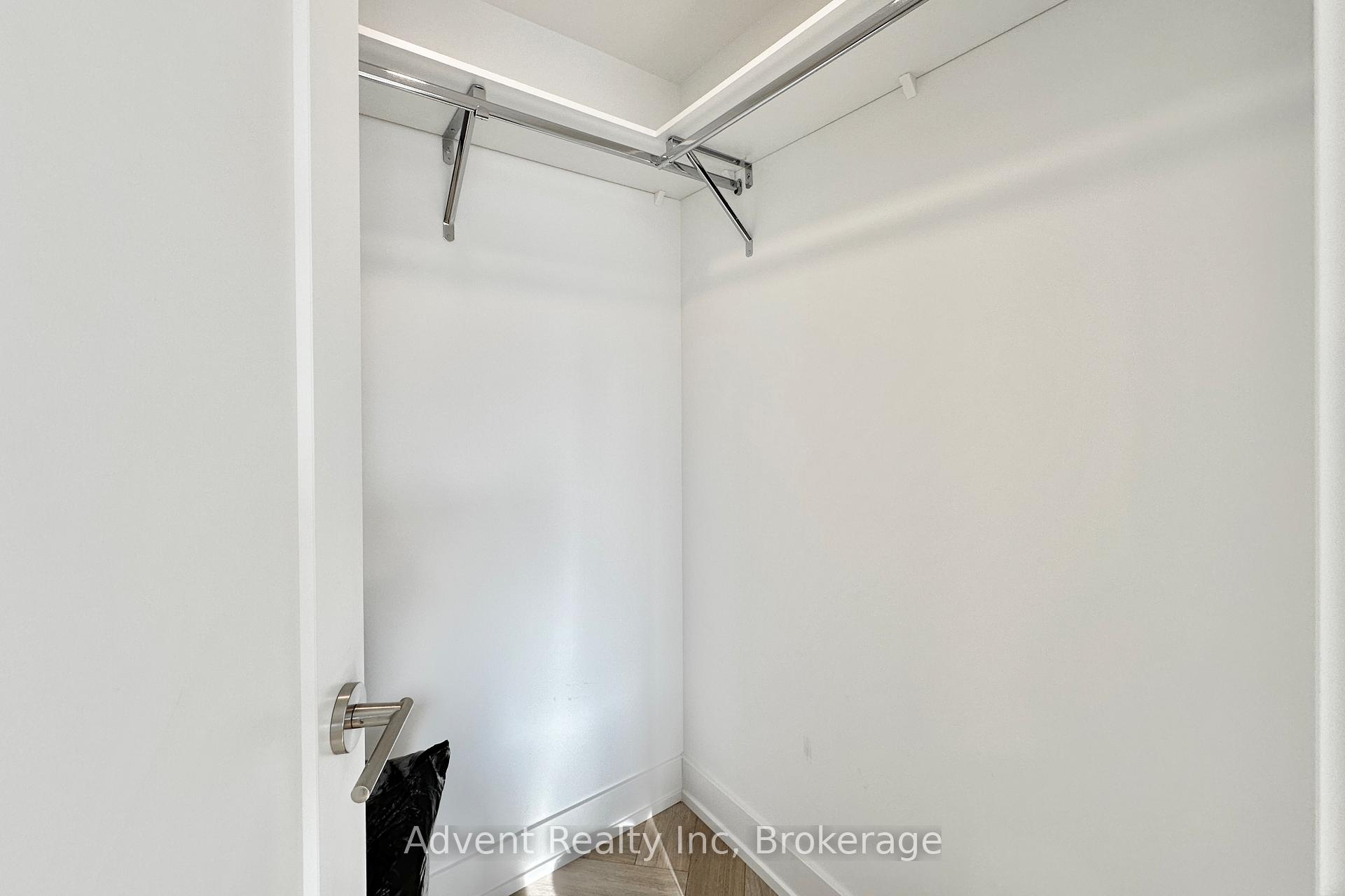Photo 13 of Unit 808, 9 Clegg Road, Markham, Unionville — HOMEH