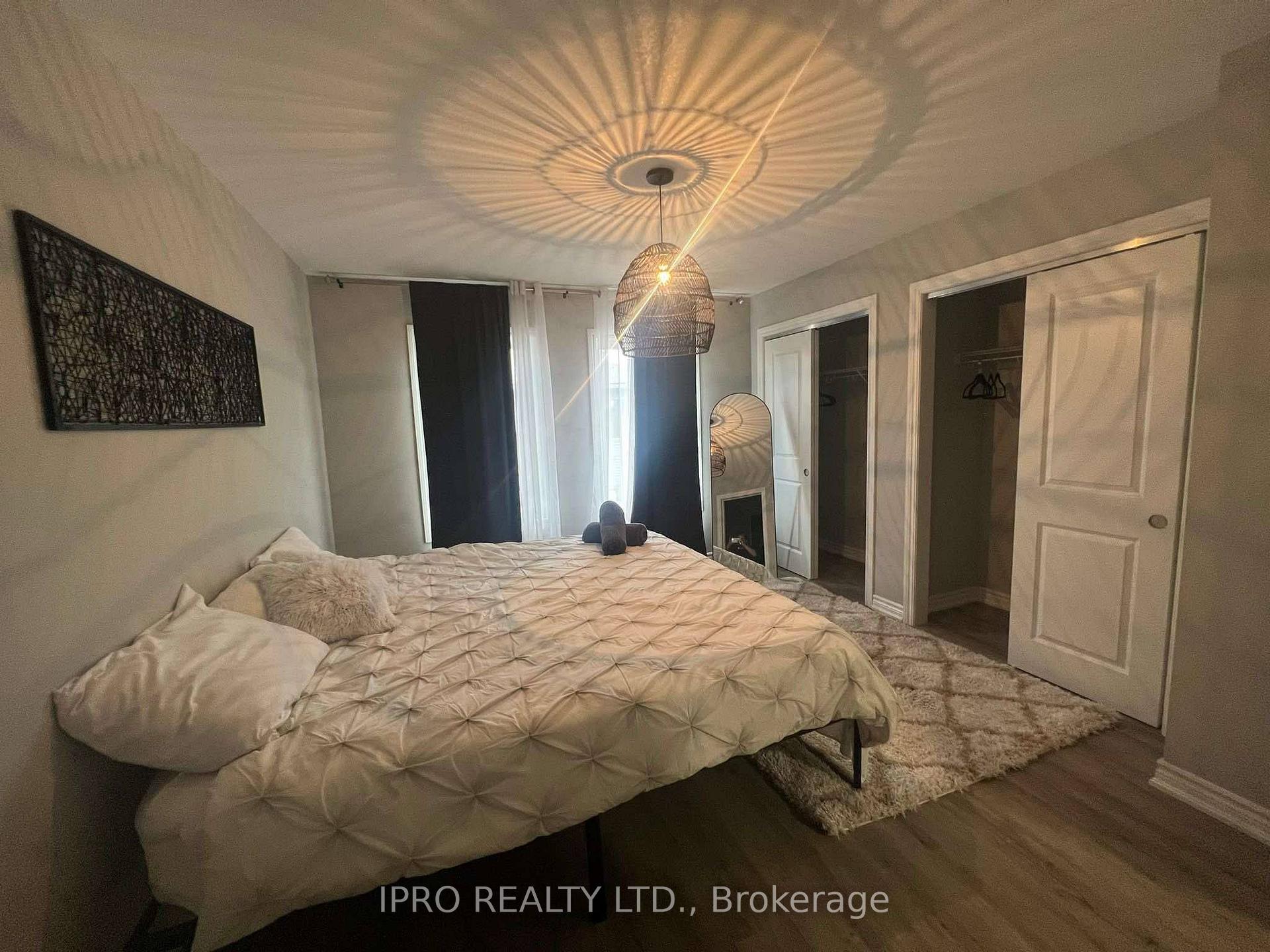 Photo 9 of Unit 4, 33 Dawson Drive, Collingwood — HOMEH