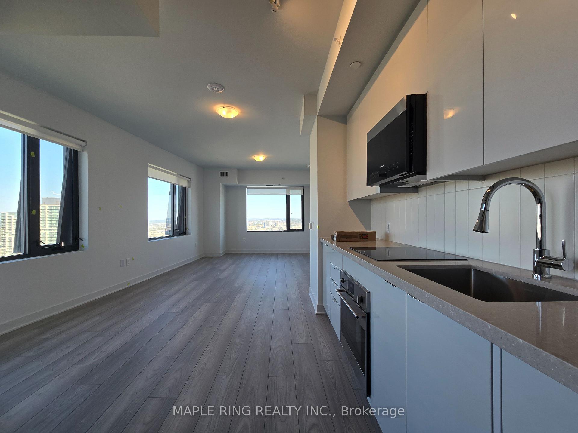 Photo 2 of Unit 4706, 2920 Highway 7 Road, Vaughan, Concord — HOMEH
