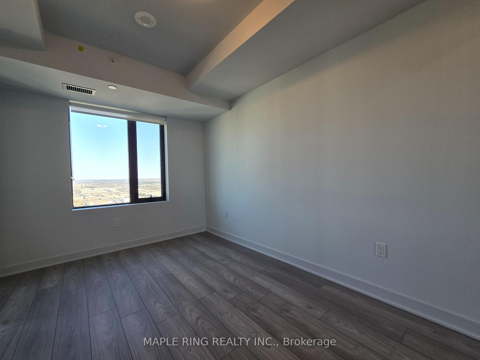 Photo 9 of Unit 4706, 2920 Highway 7 Road, Vaughan, Concord — HOMEH