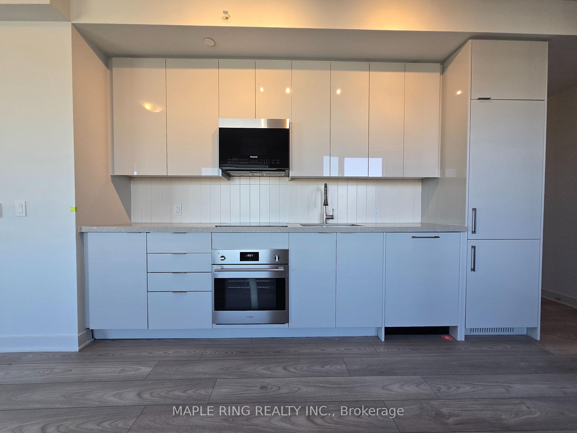 Photo 12 of Unit 4706, 2920 Highway 7 Road, Vaughan, Concord — HOMEH