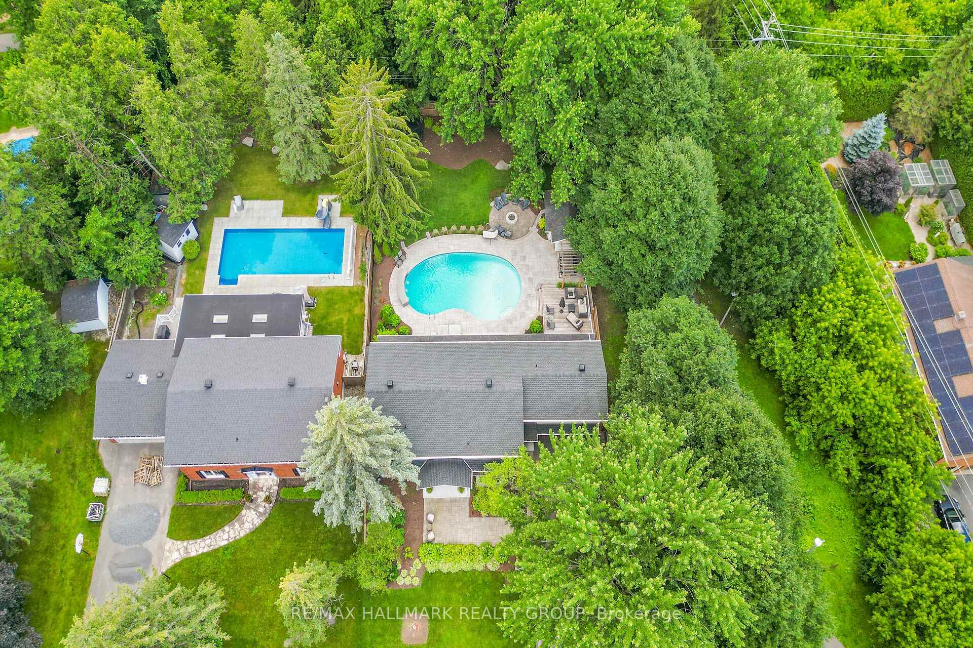 Photo 40 of 26 Leaver Avenue, Ottawa, City View/Skyline/Fisher Heights/Parkwood Hills — HOMEH