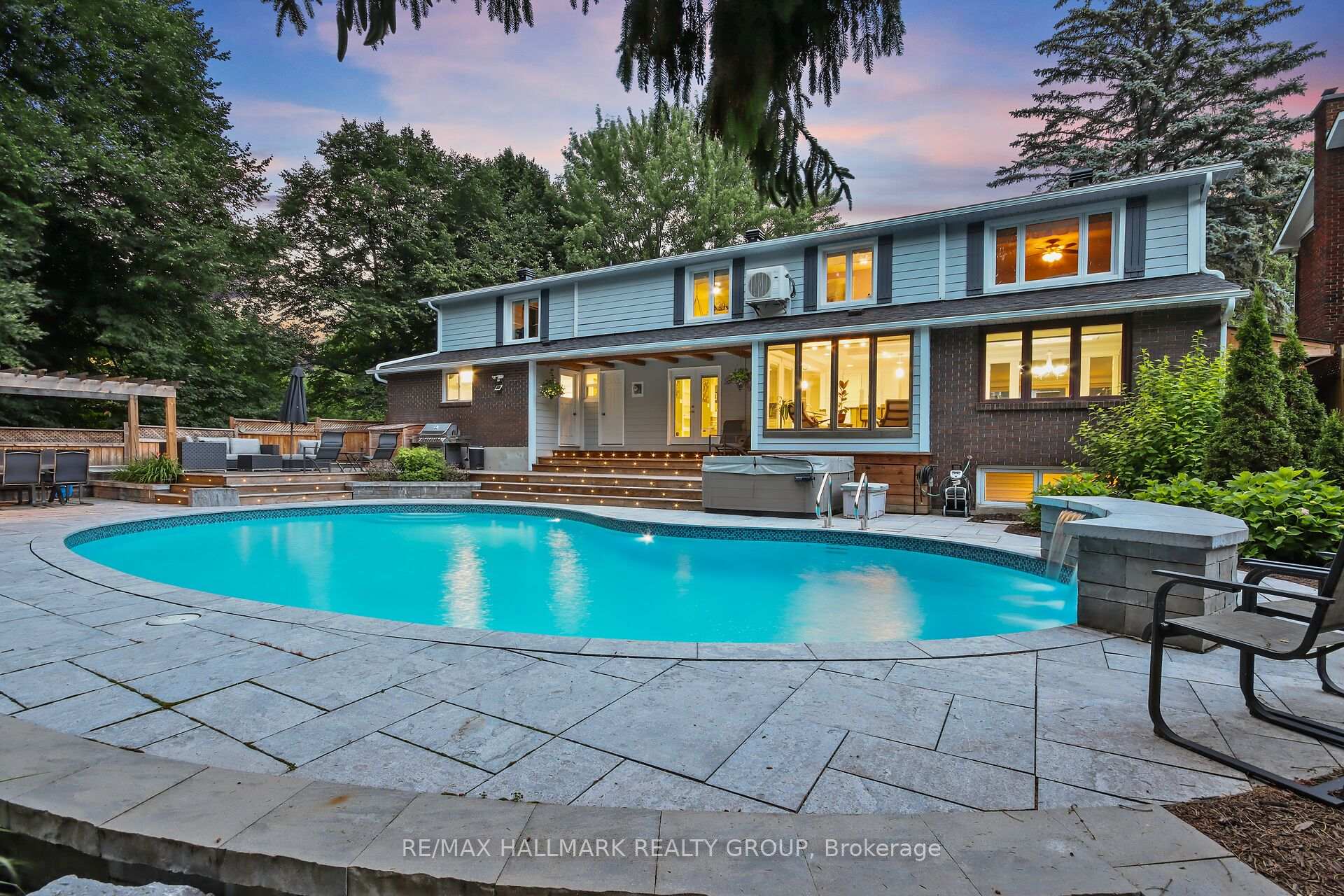 Photo 43 of 26 Leaver Avenue, Ottawa, City View/Skyline/Fisher Heights/Parkwood Hills — HOMEH