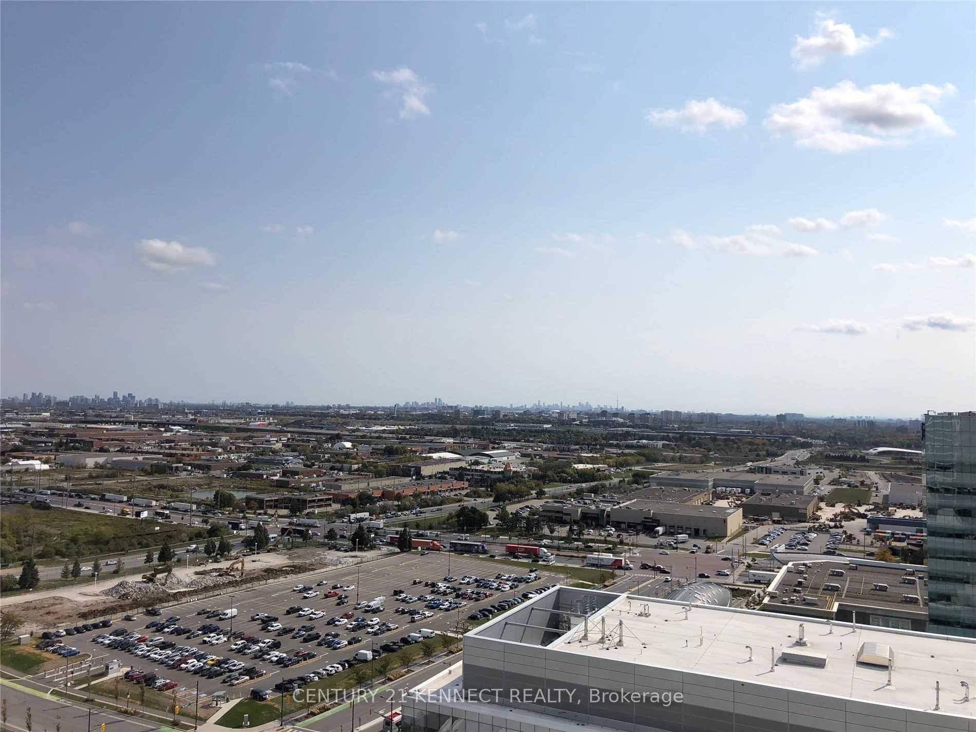 Photo 11 of Unit 4112, 5 Buttermill Avenue, Vaughan, Vaughan Corporate Centre — HOMEH