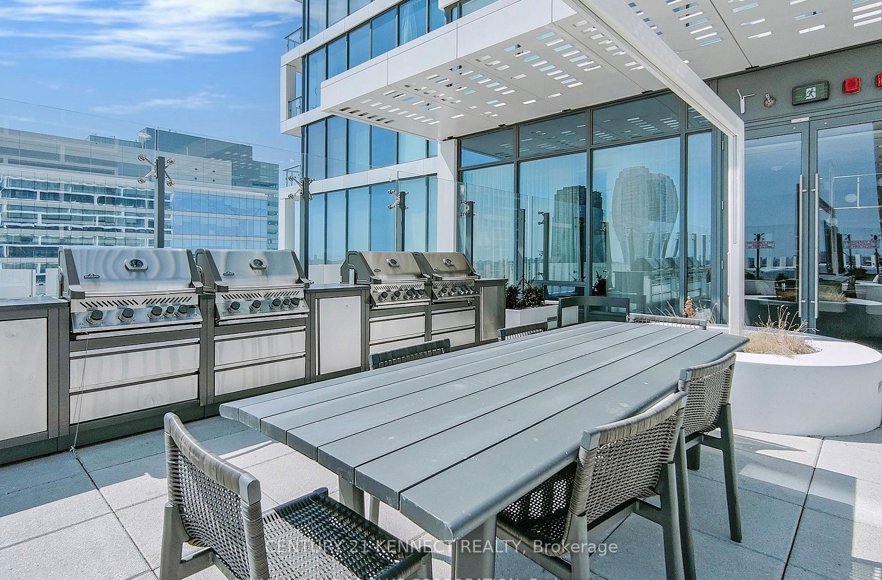 Photo 15 of Unit 4112, 5 Buttermill Avenue, Vaughan, Vaughan Corporate Centre — HOMEH