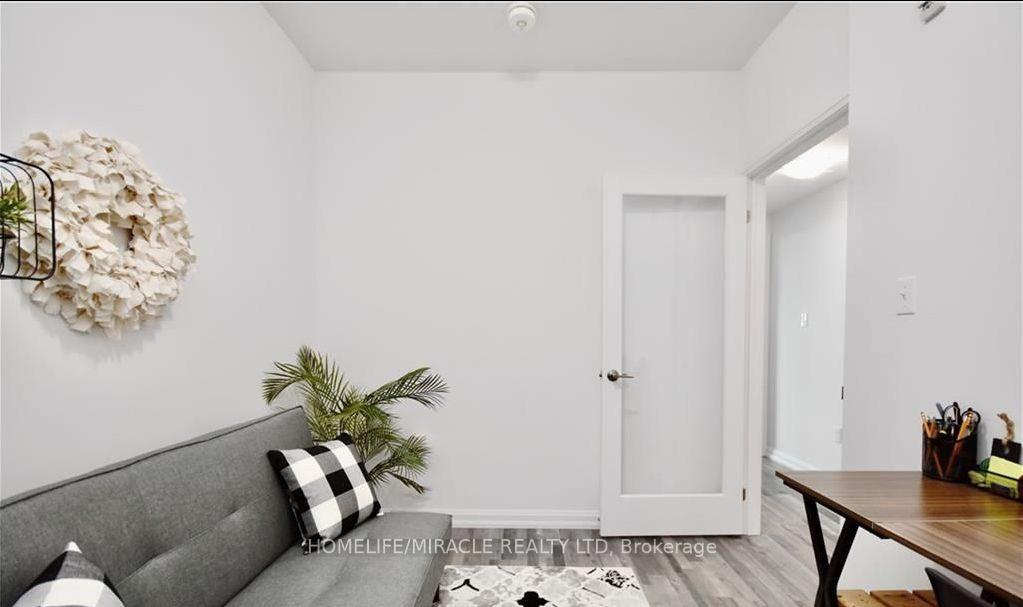 Photo 34 of Unit 612, 302 Essa Road, Barrie, 400 West — HOMEH