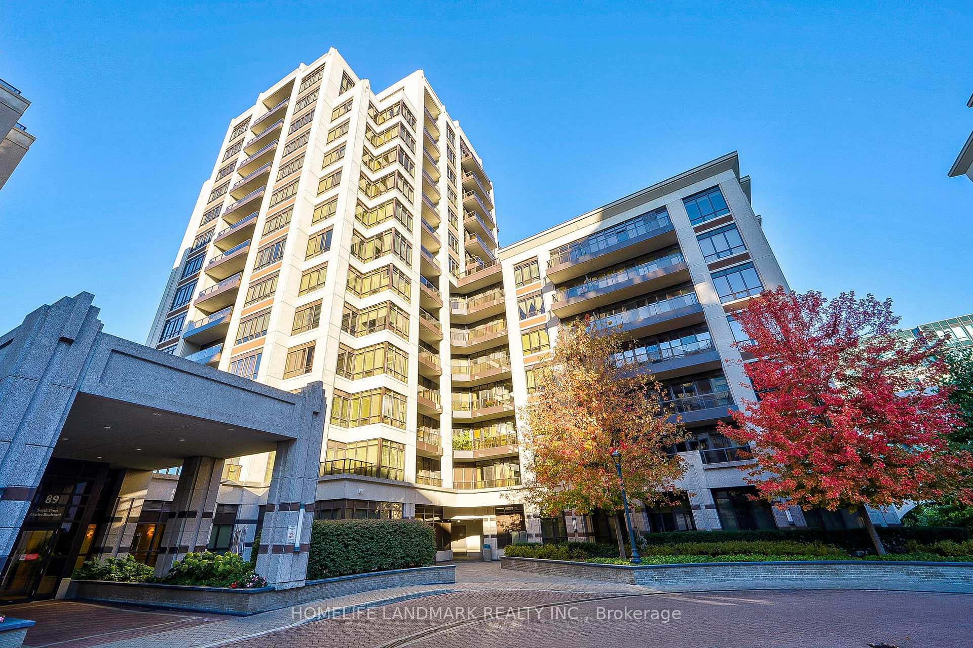Front of Unit 517, 89 South Town Centre Boulevard