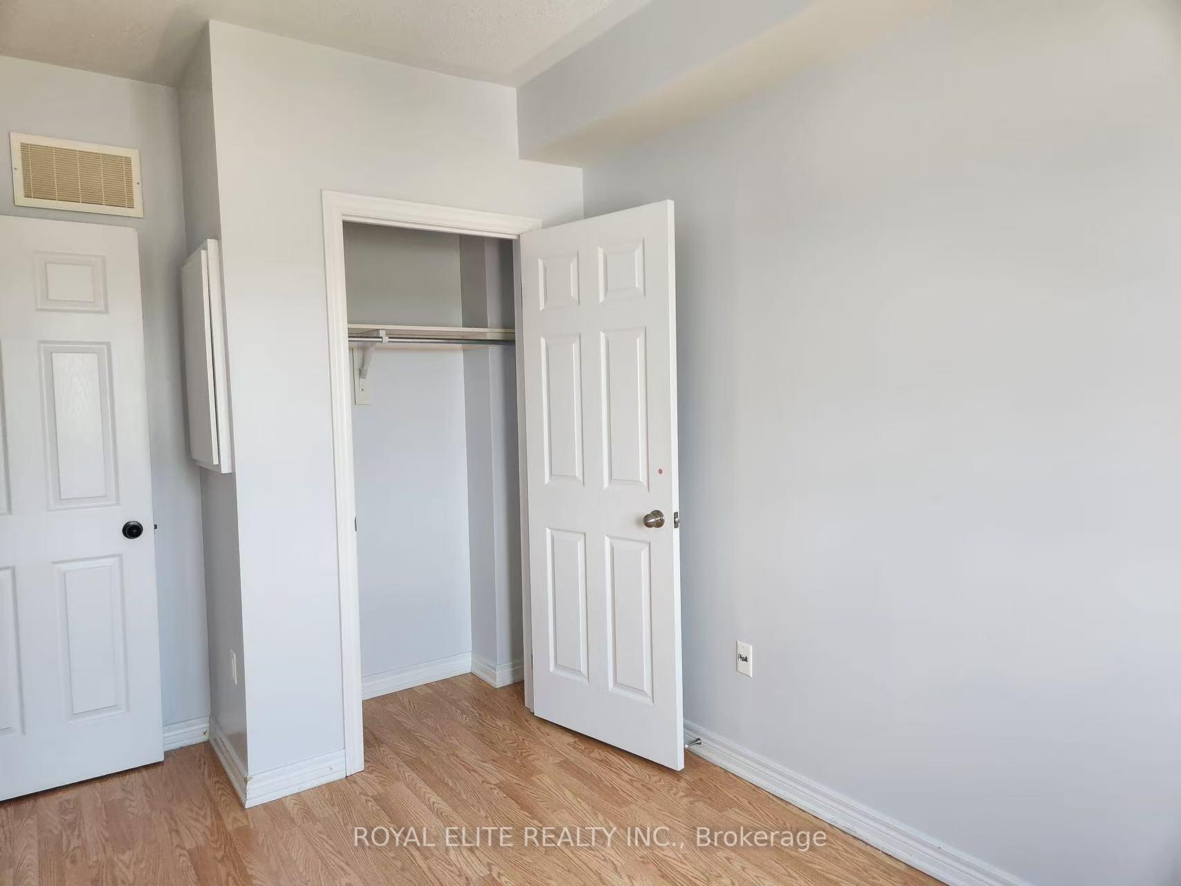 Photo 7 of 273 Aldergrove Drive, Markham, Milliken Mills East — HOMEH