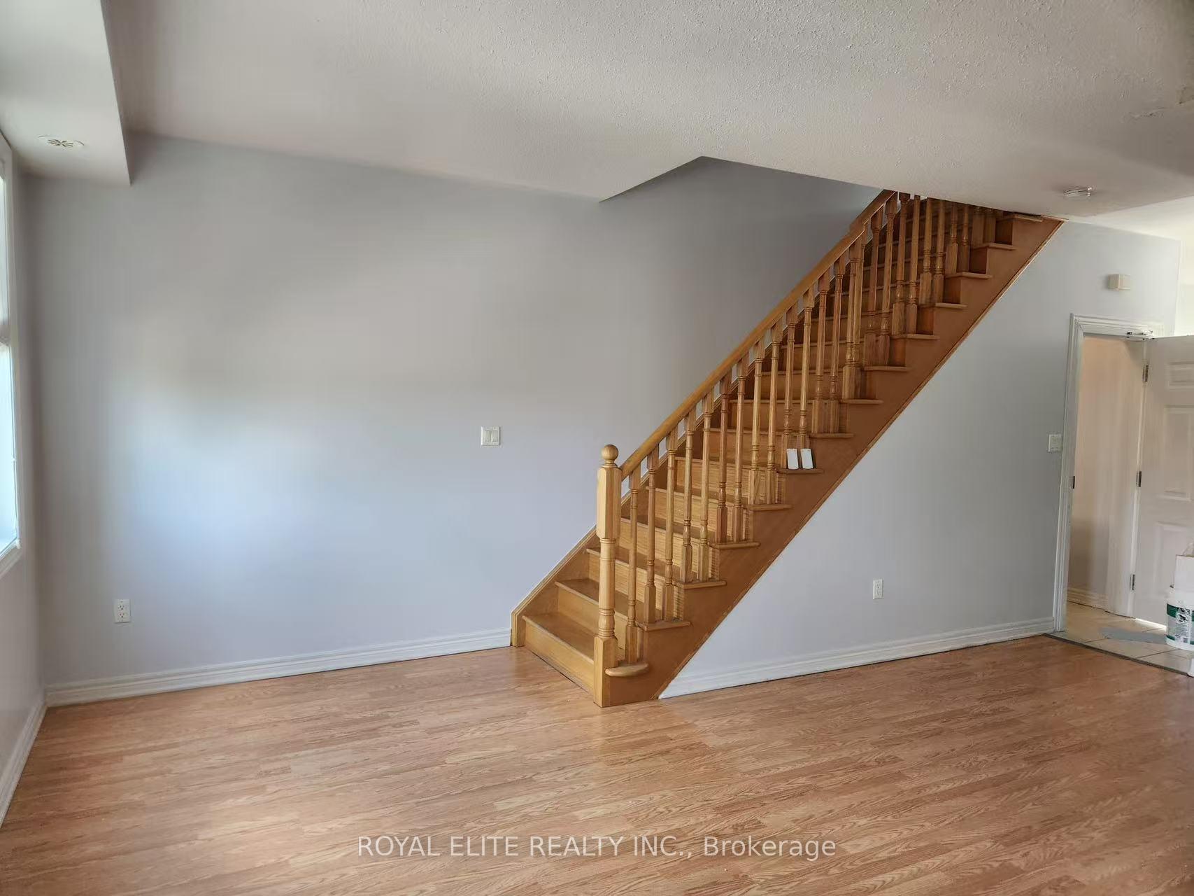Photo 14 of 273 Aldergrove Drive, Markham, Milliken Mills East — HOMEH