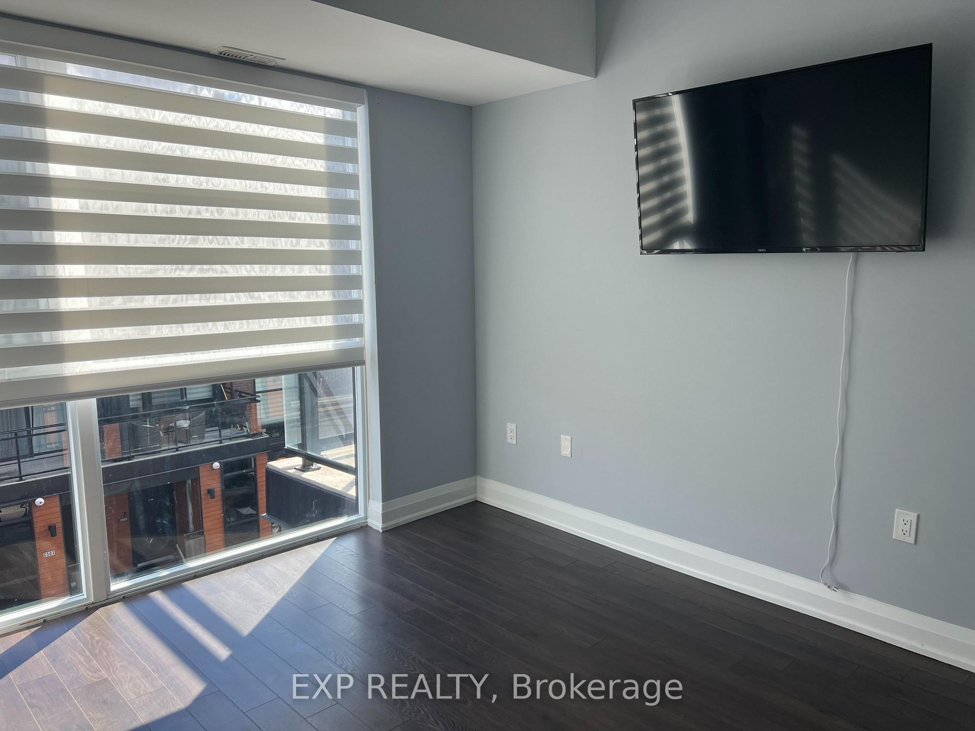 Photo 8 of Unit 903A, 5309 Highway 7, Vaughan, Vaughan Grove — HOMEH