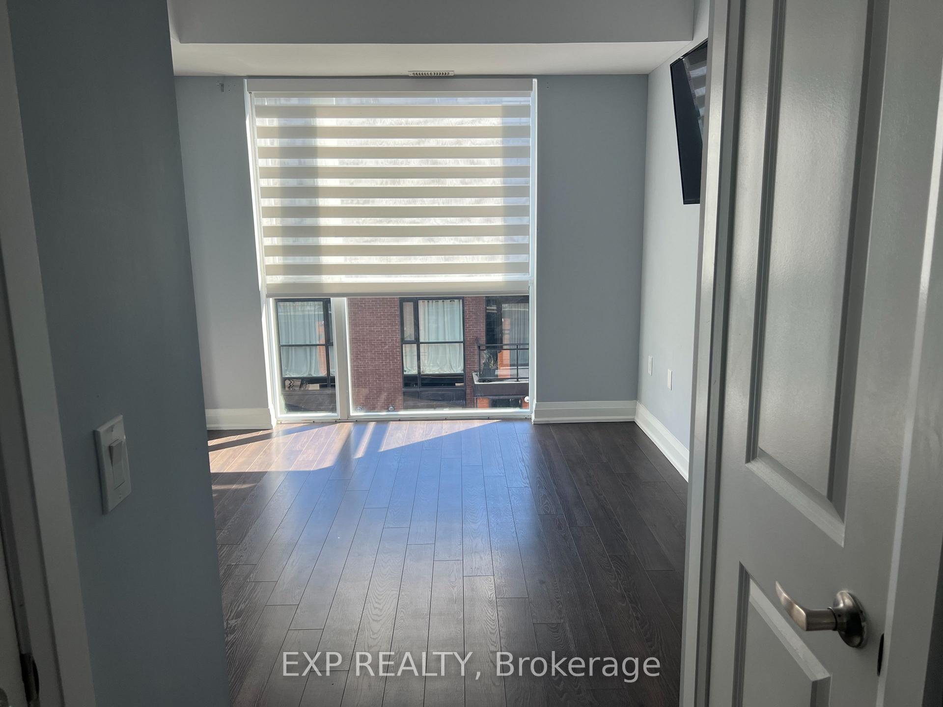 Photo 11 of Unit 903A, 5309 Highway 7, Vaughan, Vaughan Grove — HOMEH