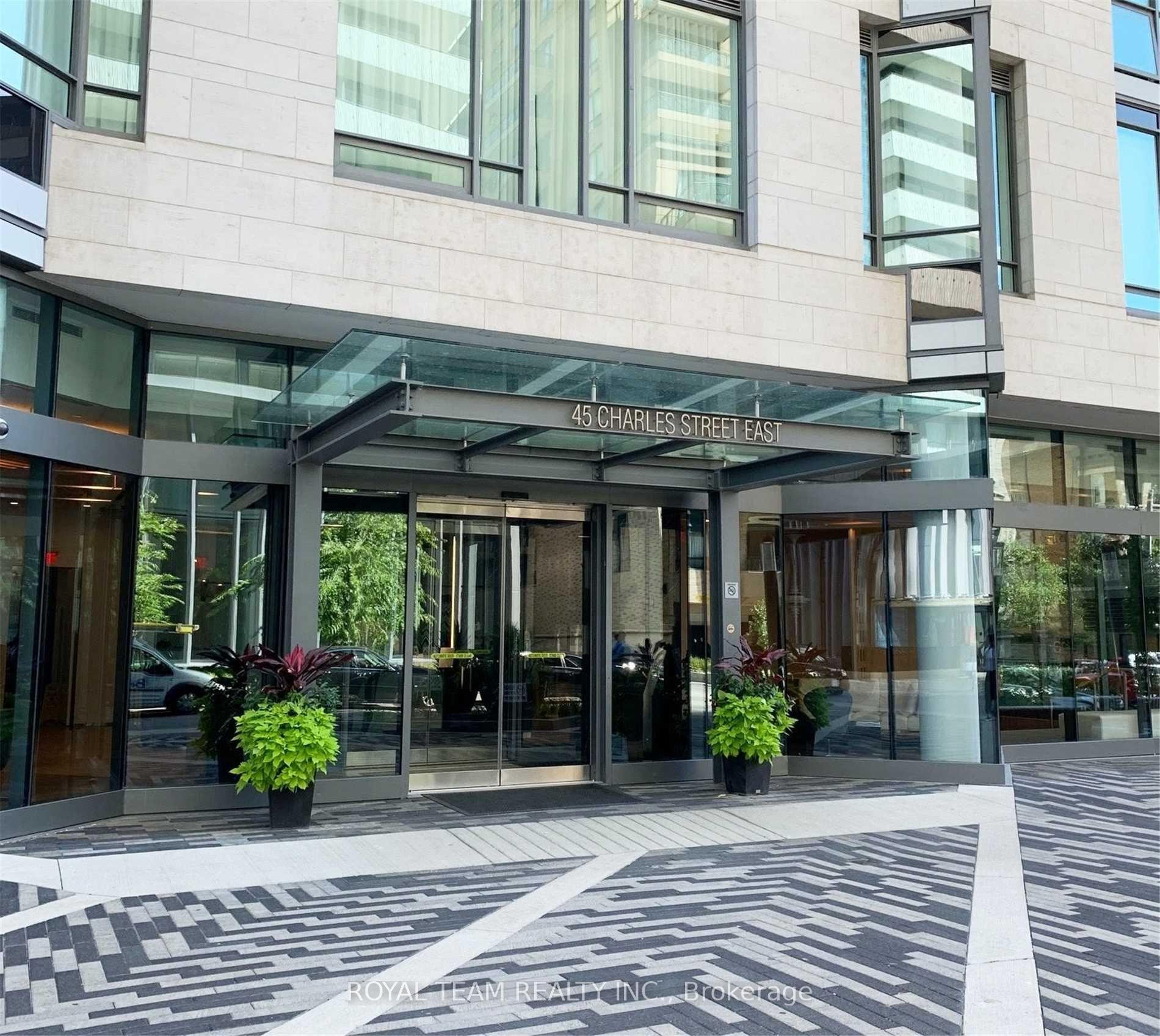 Front of Unit 706, 45 Charles Street E