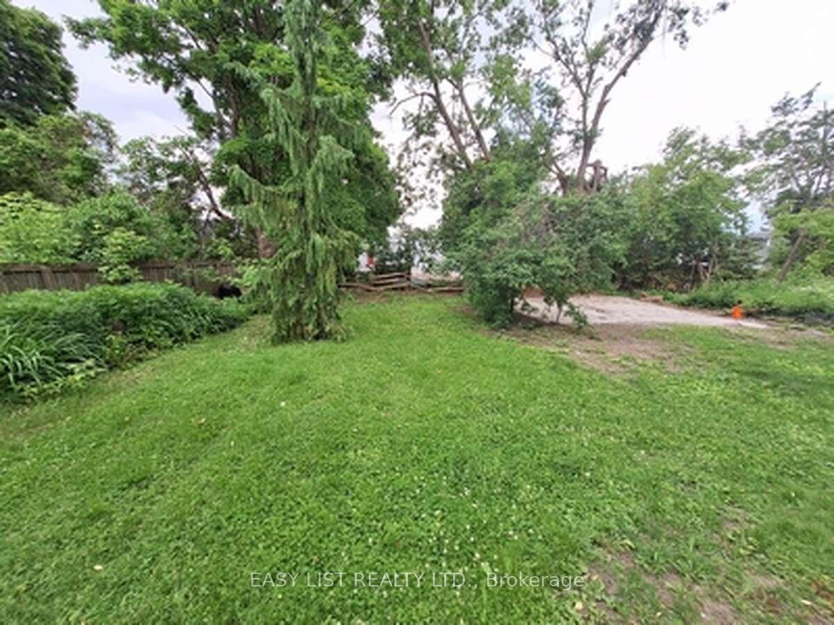 Photo 25 of 311 Simcoe Street, Brock, Beaverton — HOMEH