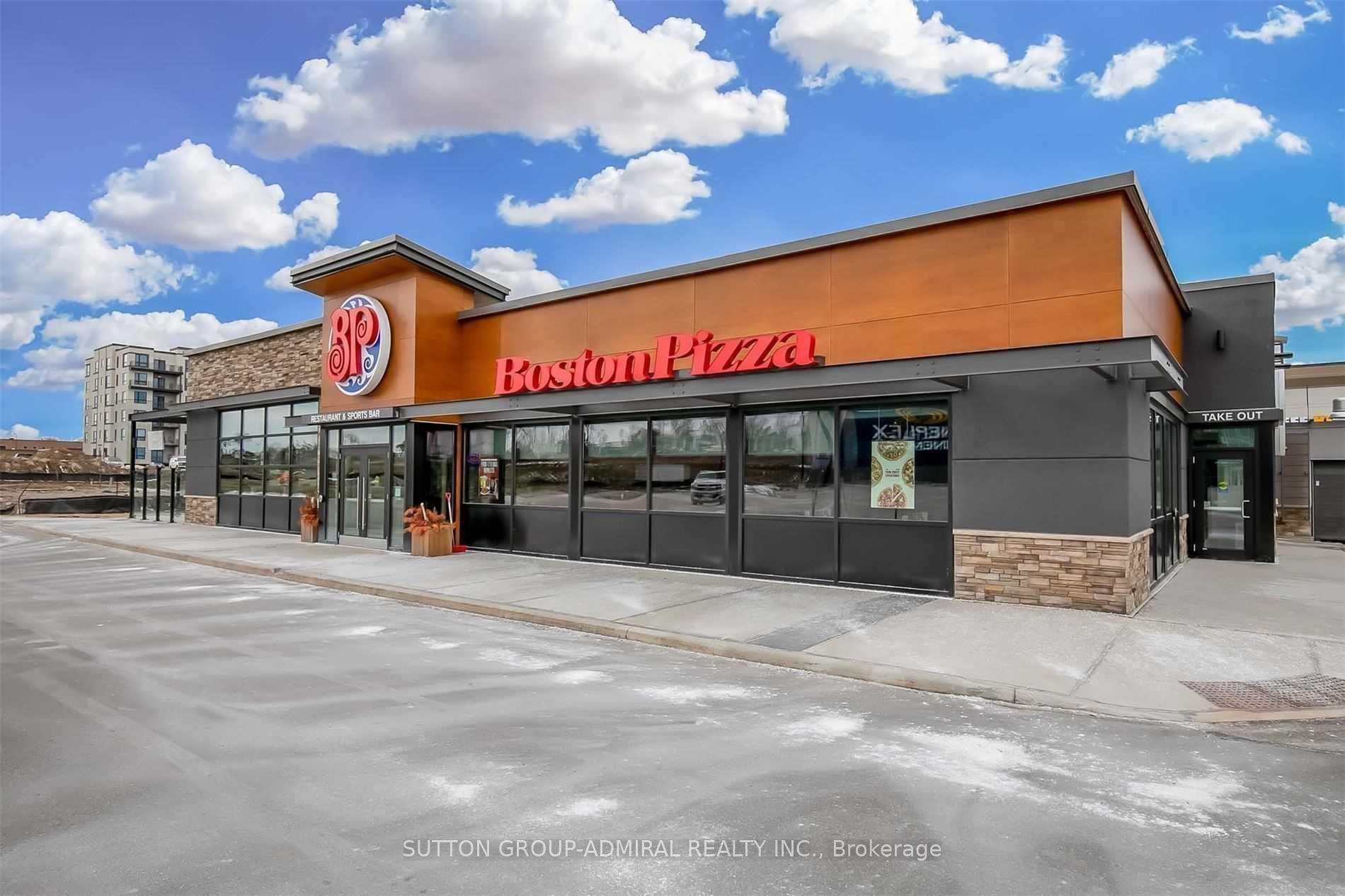 Photo 50 of Unit 301, 295 Cundles Road E, Barrie, 400 North — HOMEH
